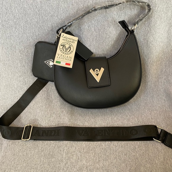 Valentino Orlandi Black Crescent Shoulder Bag with coin pouch. - Picture 3 of 9